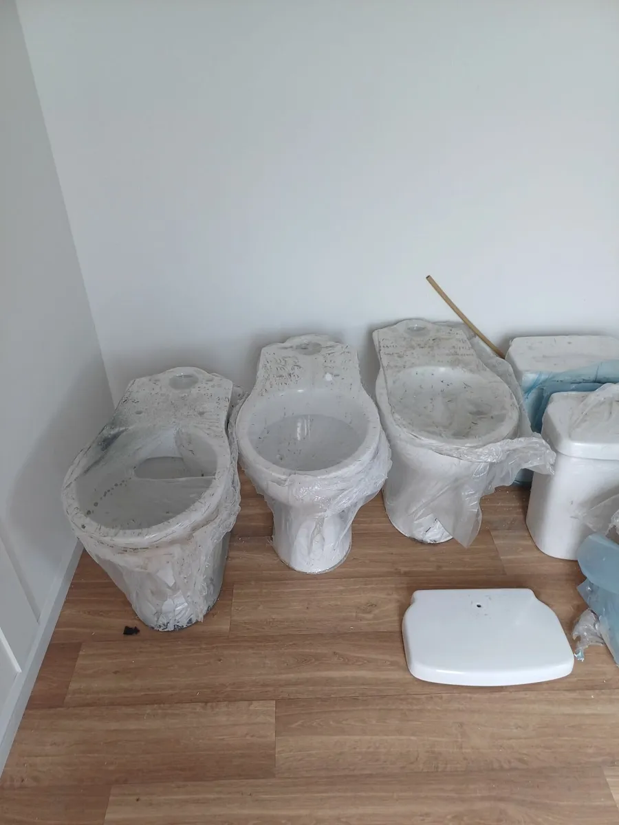 New Toilets - Image 1