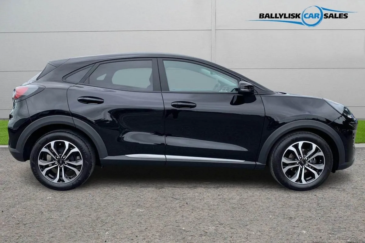 Ford Puma 1.0t 125PS Titanium in Black  only 370 - Image 3