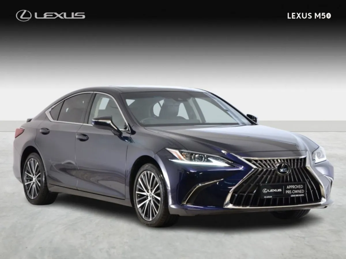 Lexus ES 300h Dynamic - Image 1