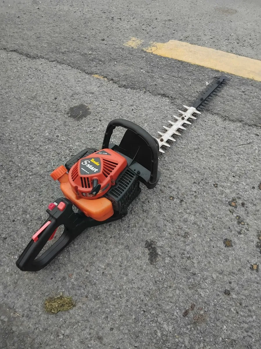 Tanaka THT 210S hedge strummers priced - Image 1
