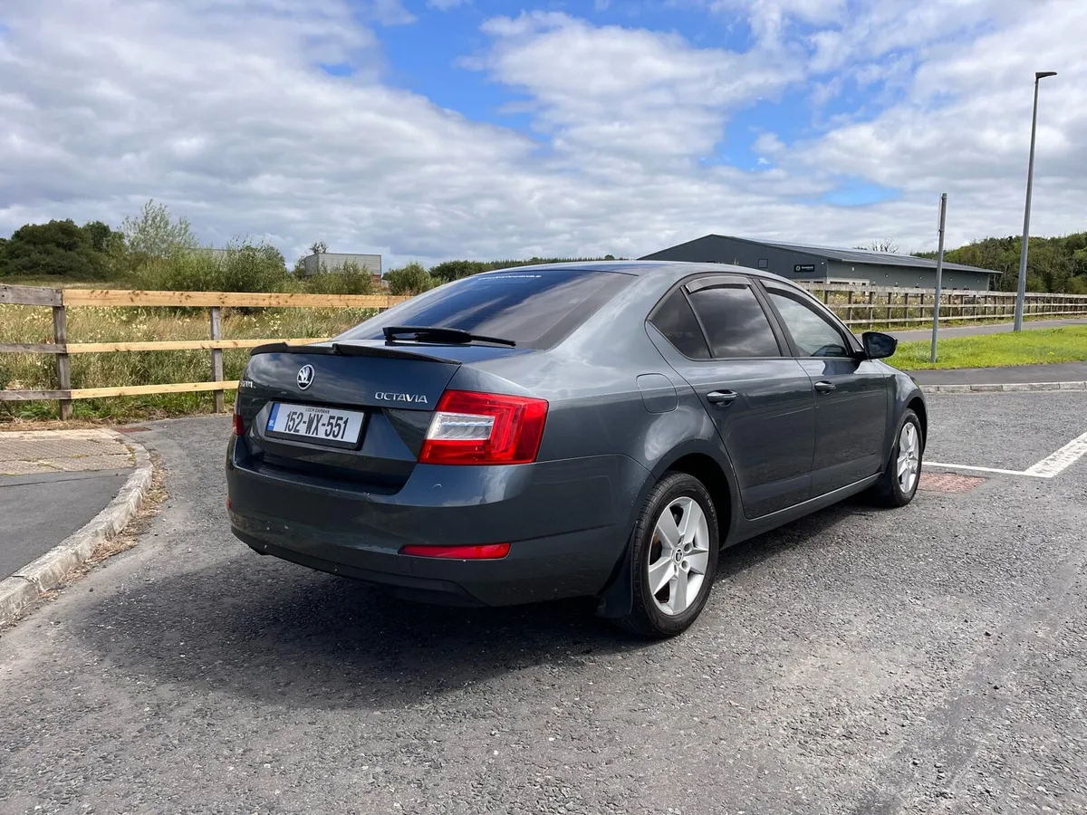 Skoda Octavia ambition 2015 - Image 4