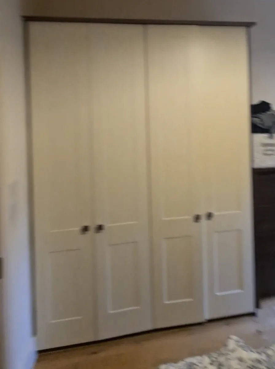 wardrobe