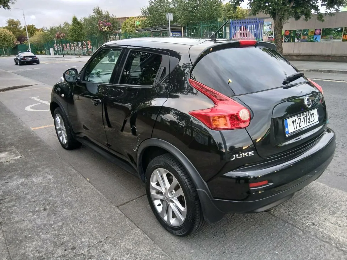 2011 NISSAN JUKE NCT 7/26 - Image 2