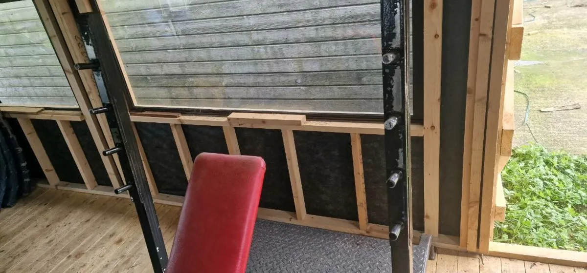 Incline barbell bench - Image 1