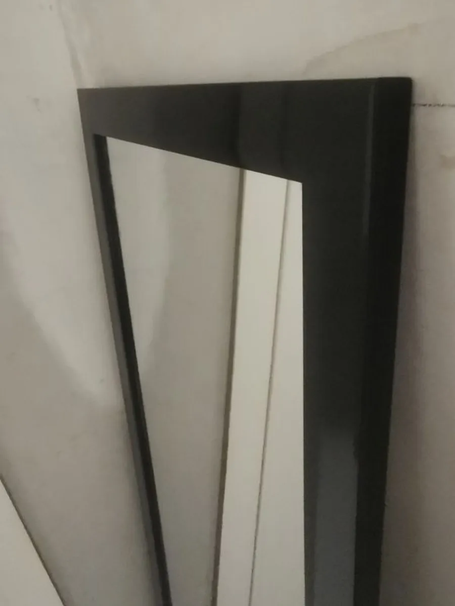 Mirror - Image 4