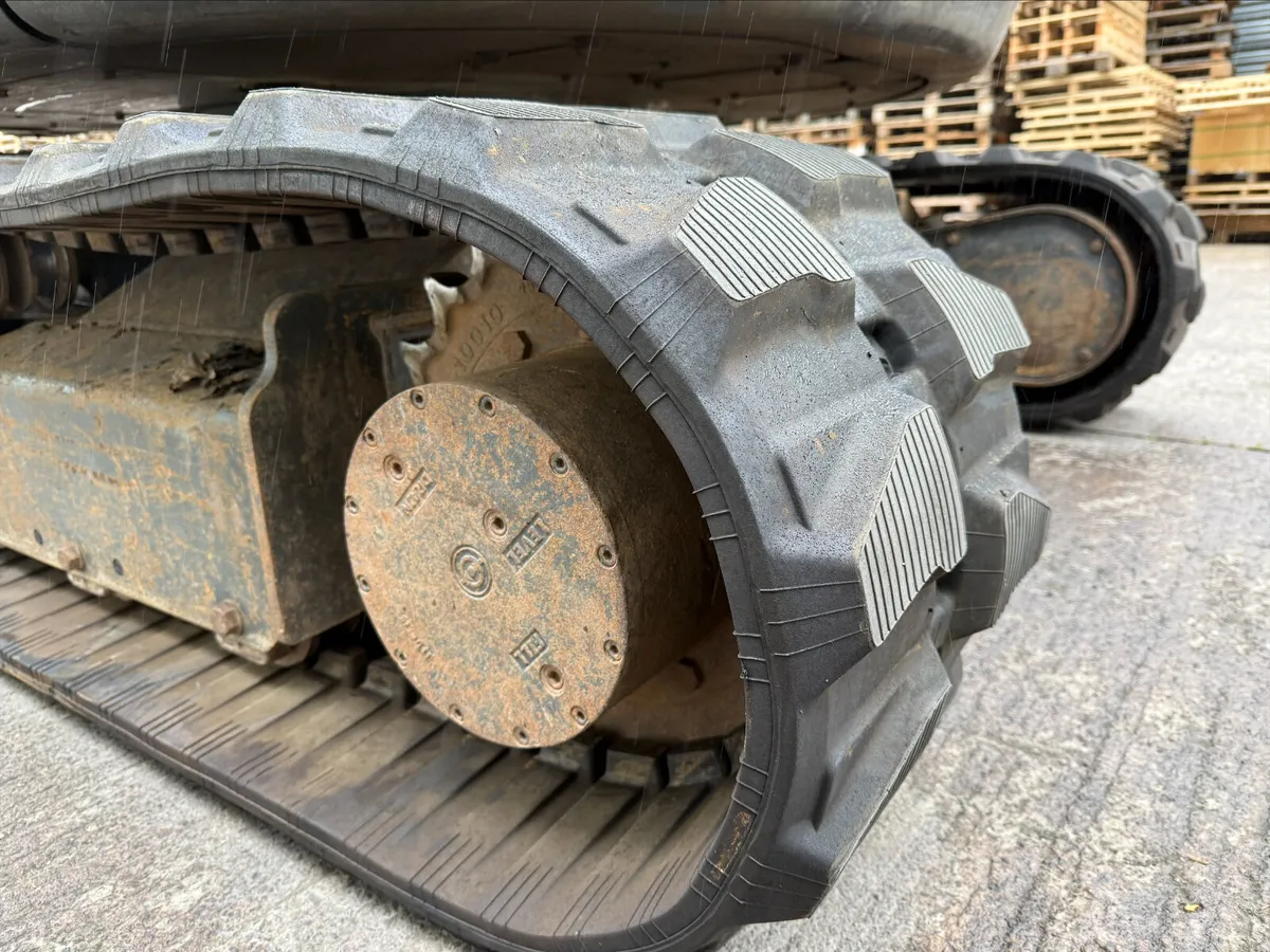 ITR  Rubber Tracks @ Undercarriage Ireland - Image 1