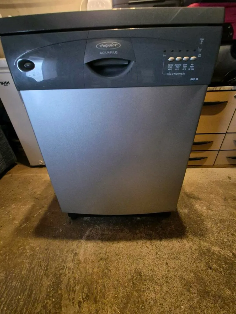 Dishwasher machine - Image 1