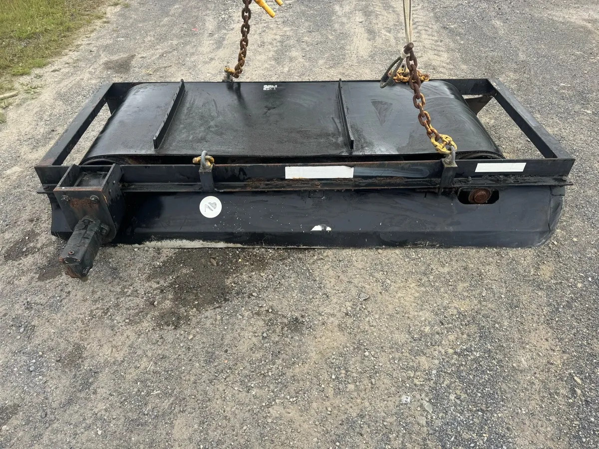 ERIEZ Overbelt Magnet Separator - Image 2