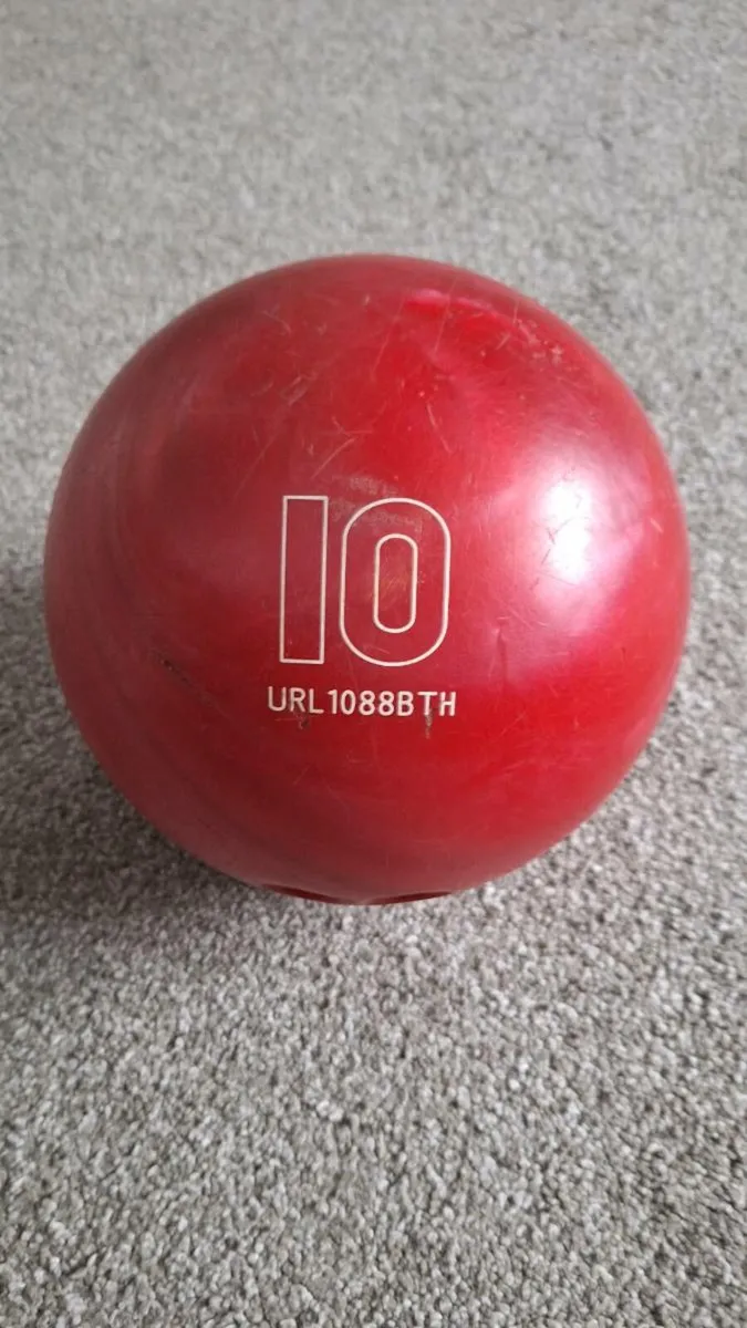 Bowling ball - Image 1