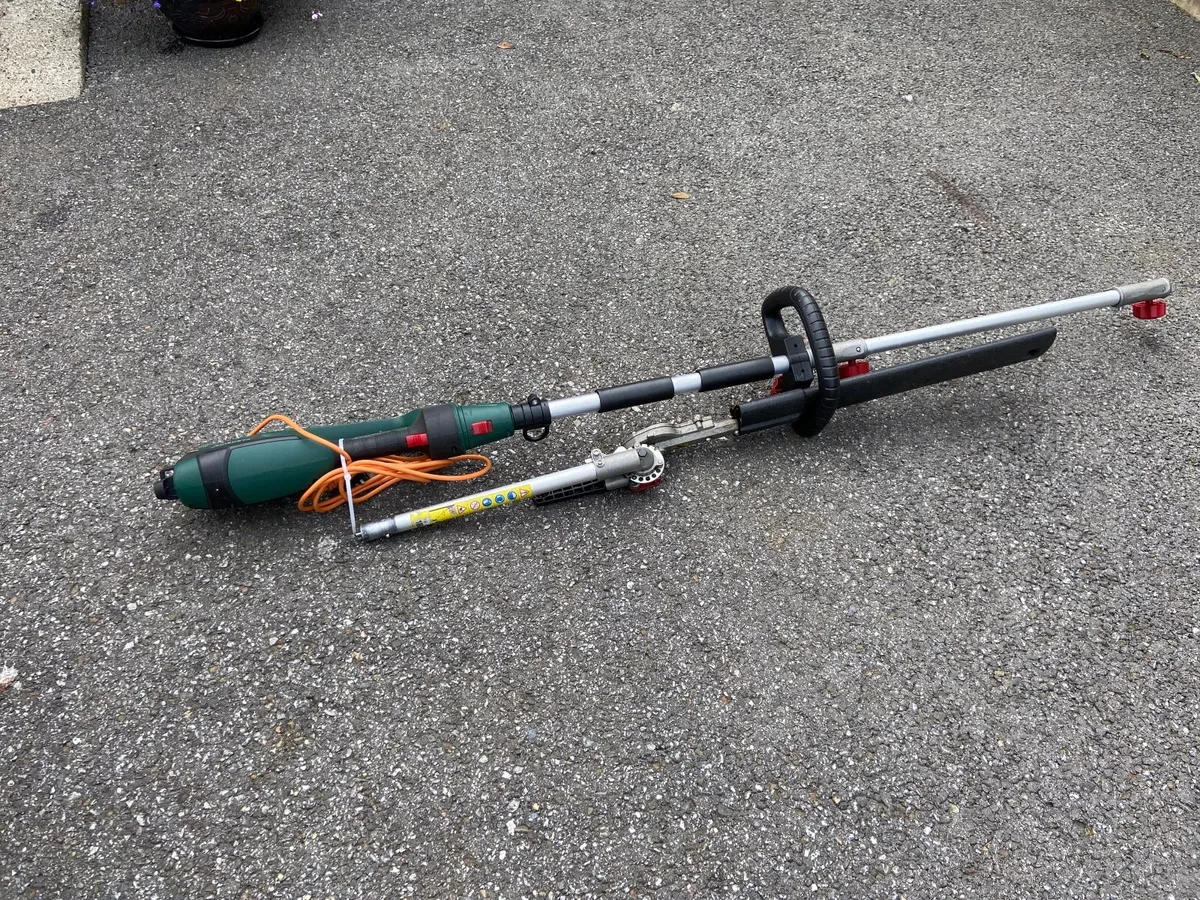 Electric long reach hedge trimmer - Image 3