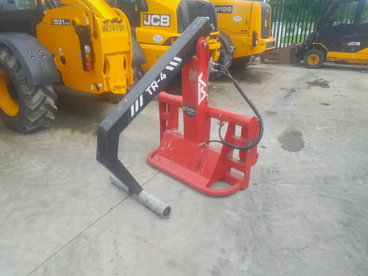 Elephant Truck Bale Handler (18003) - Image 2