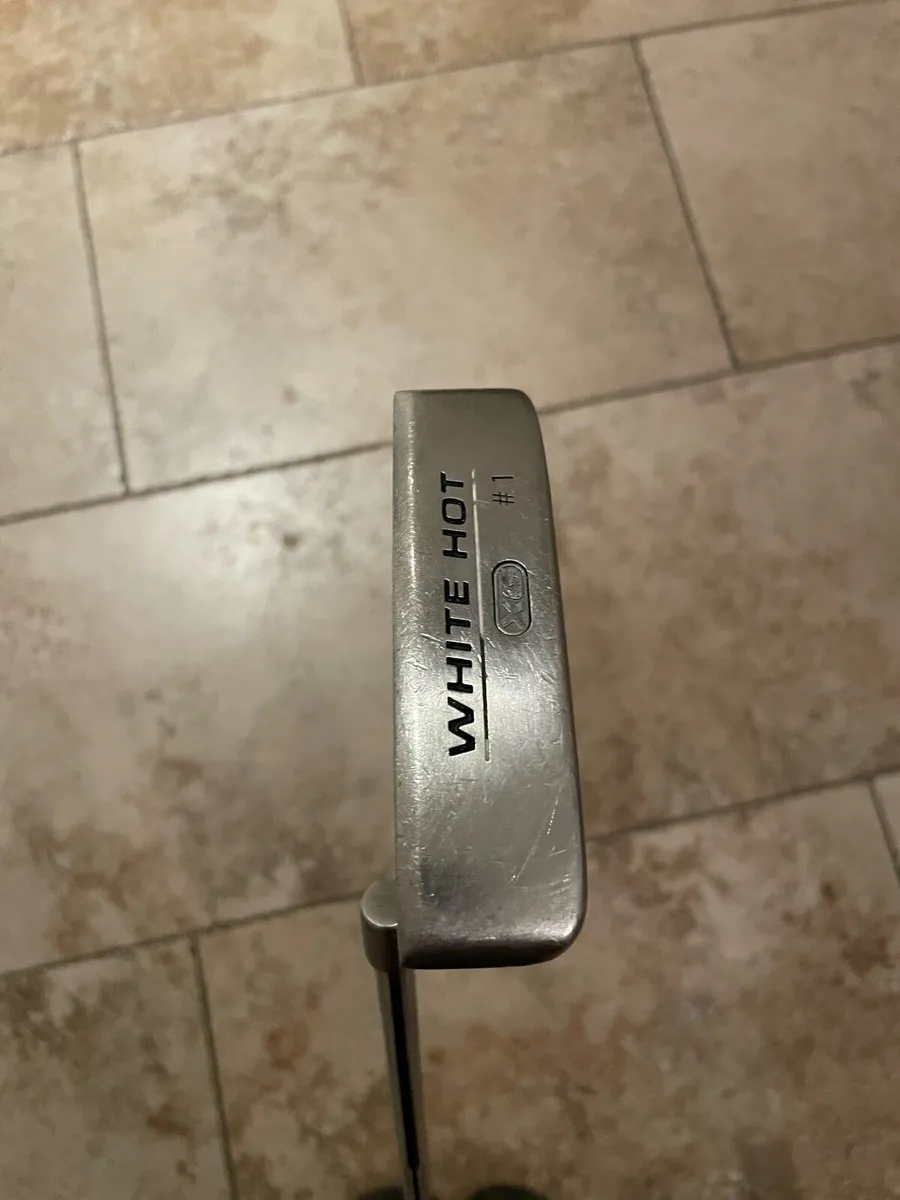 Odyssey Putter - Left Handed - Image 1
