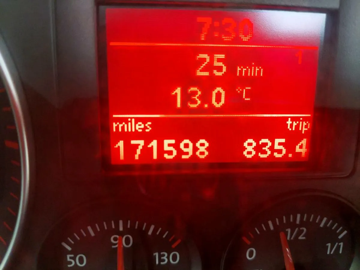 Car - Image 4