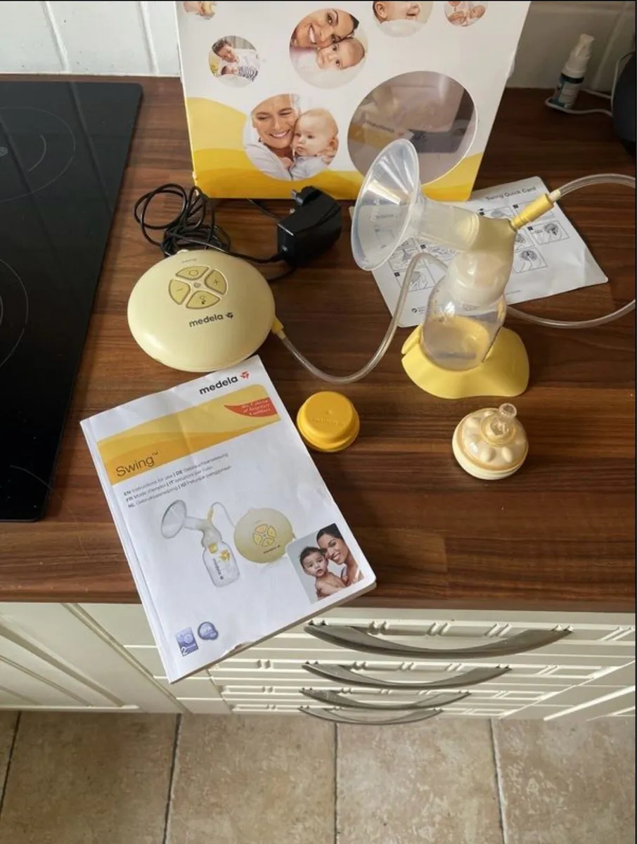 Medela Breast pump - Image 4