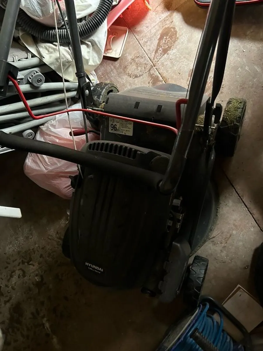 Hyundai lawnmower - Image 3