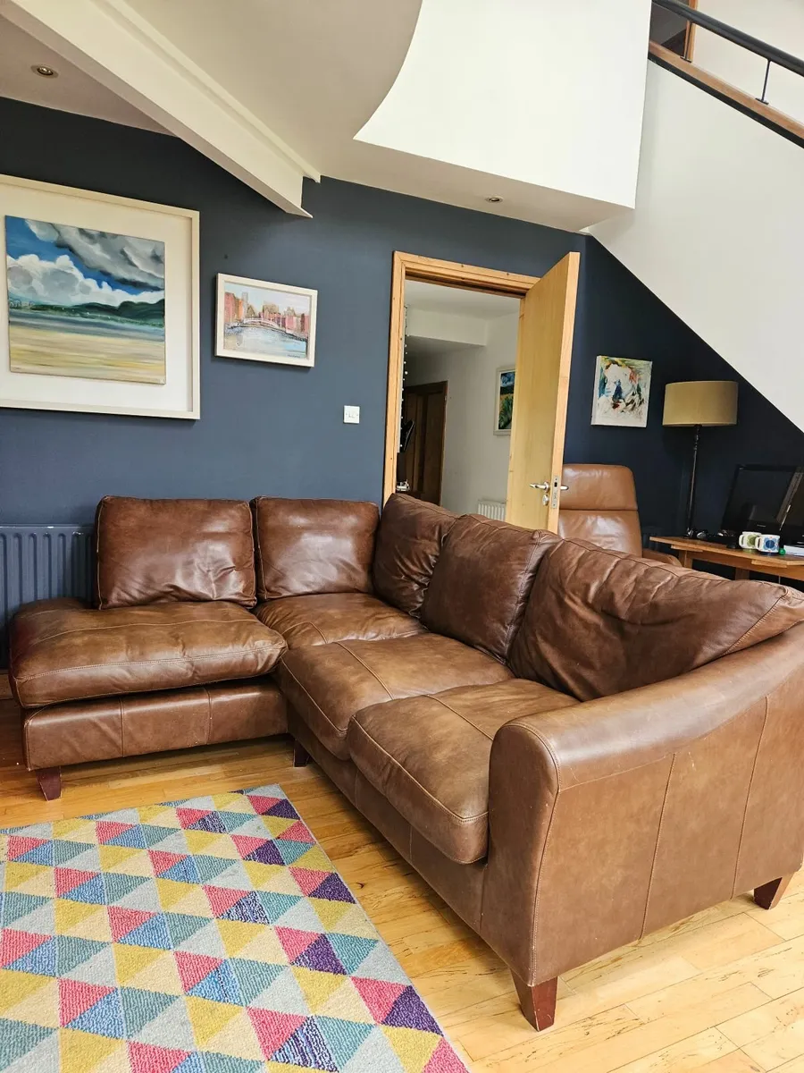 Couch - Image 1
