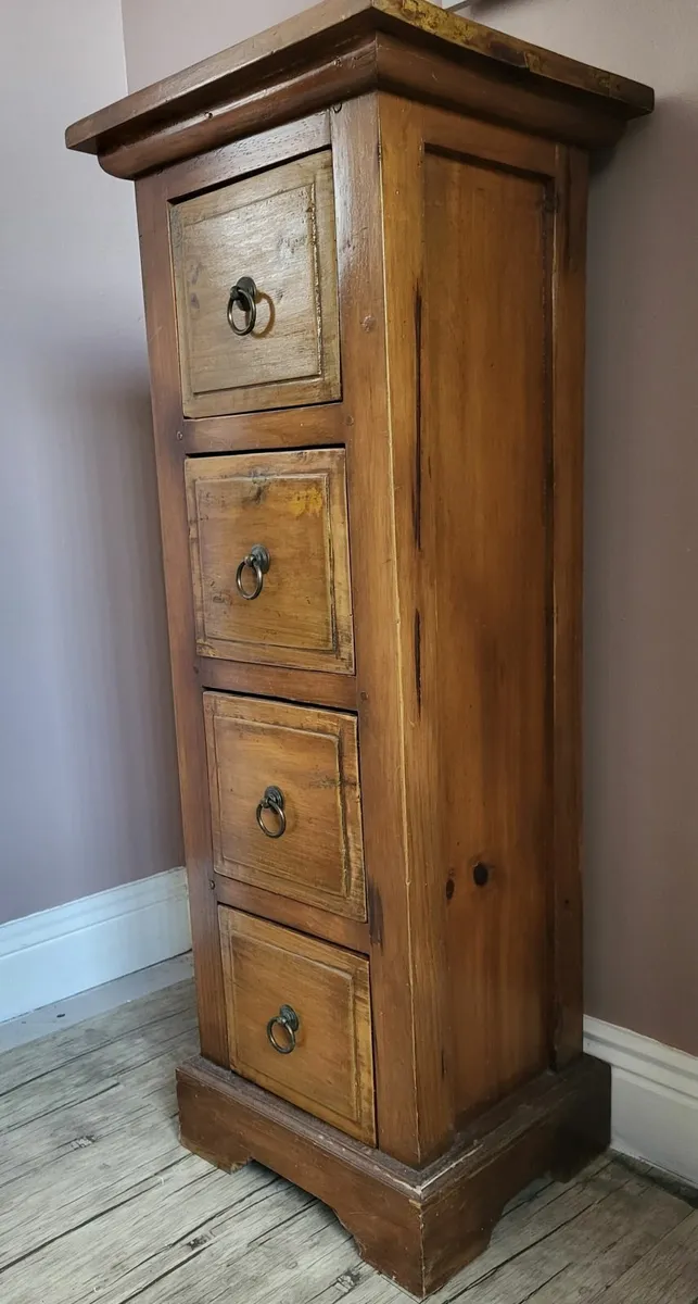 Solid wood 4 drawer unit - Image 2