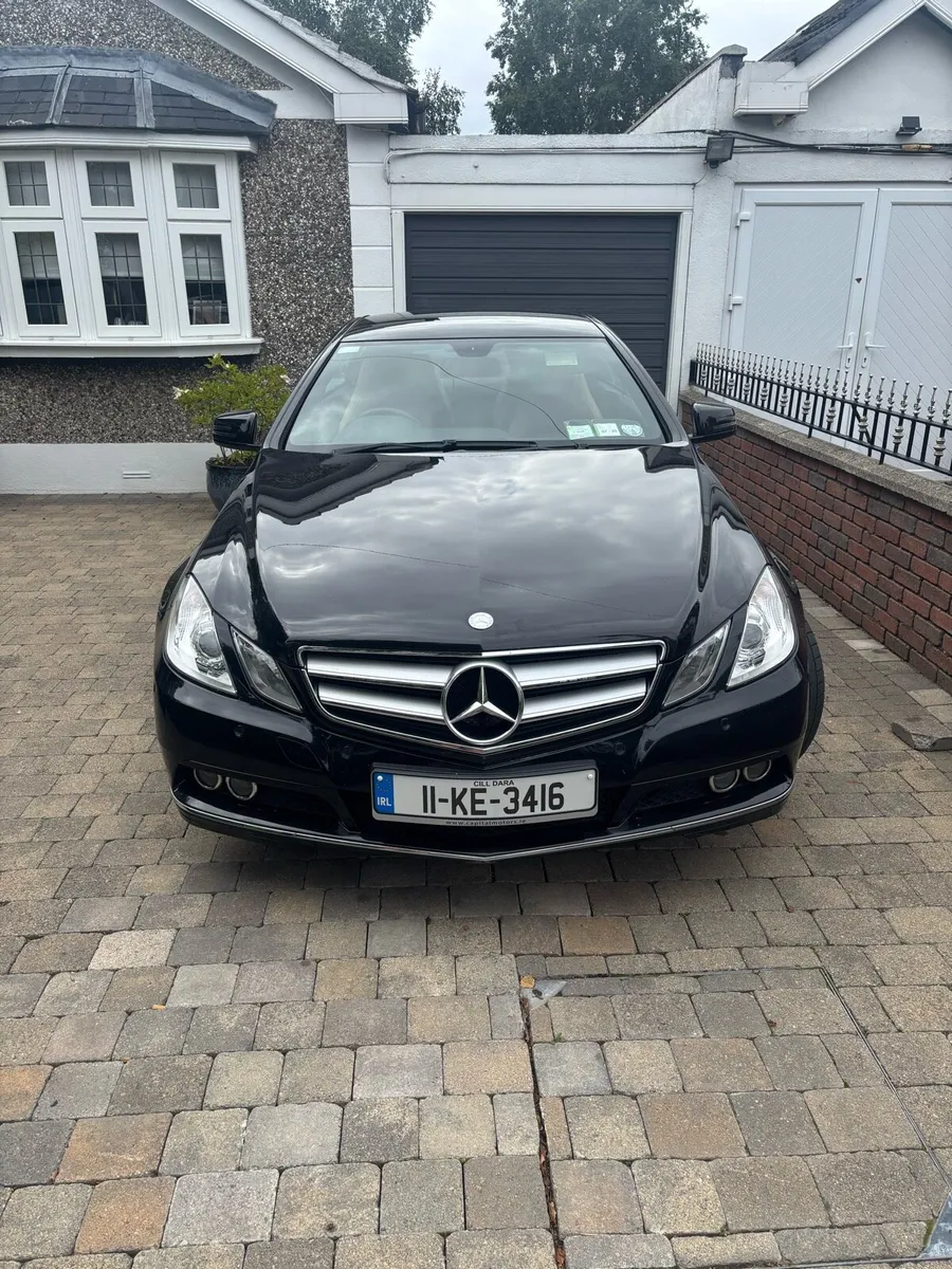Mercedes E220 CDI - Image 1