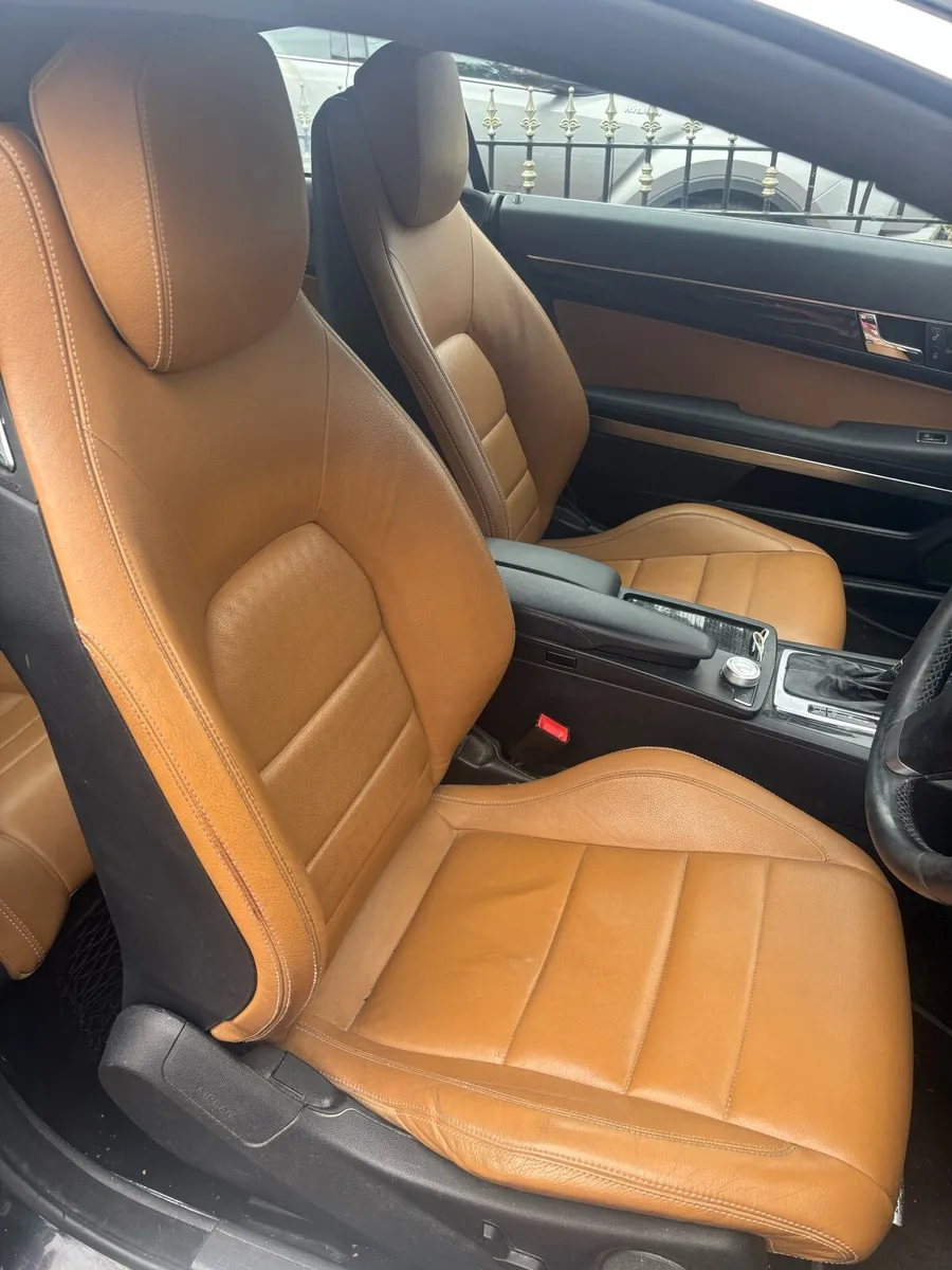 Mercedes E220 CDI - Image 2