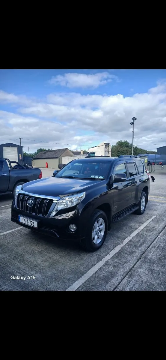 Toyota Land Cruiser Business Class 2017 - Image 2