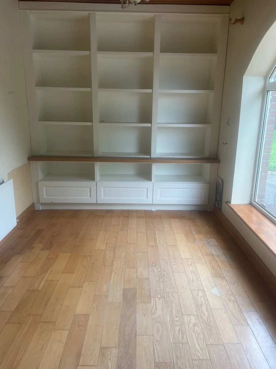 Book shelf