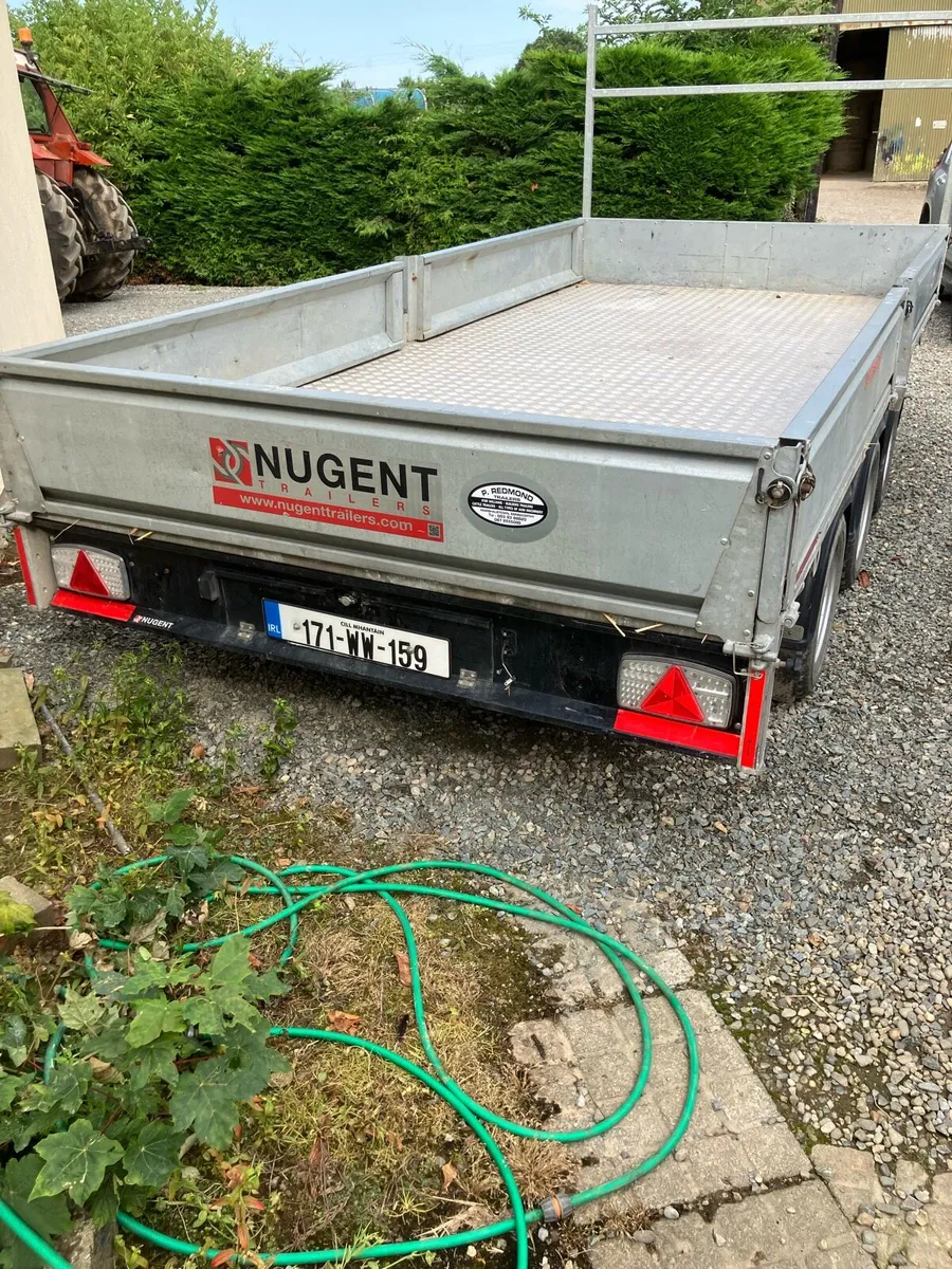 Trailers - Image 3