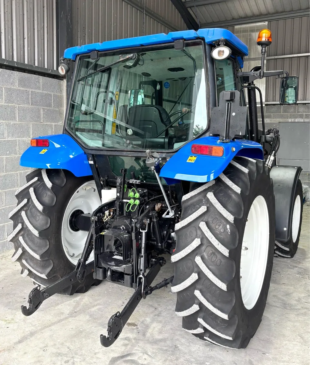 NEW HOLLAND T5050 c/w Quicke X4s Loader - Image 4