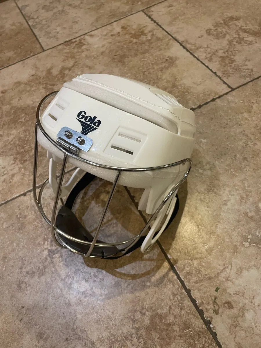 White Gola Helmet - Image 1