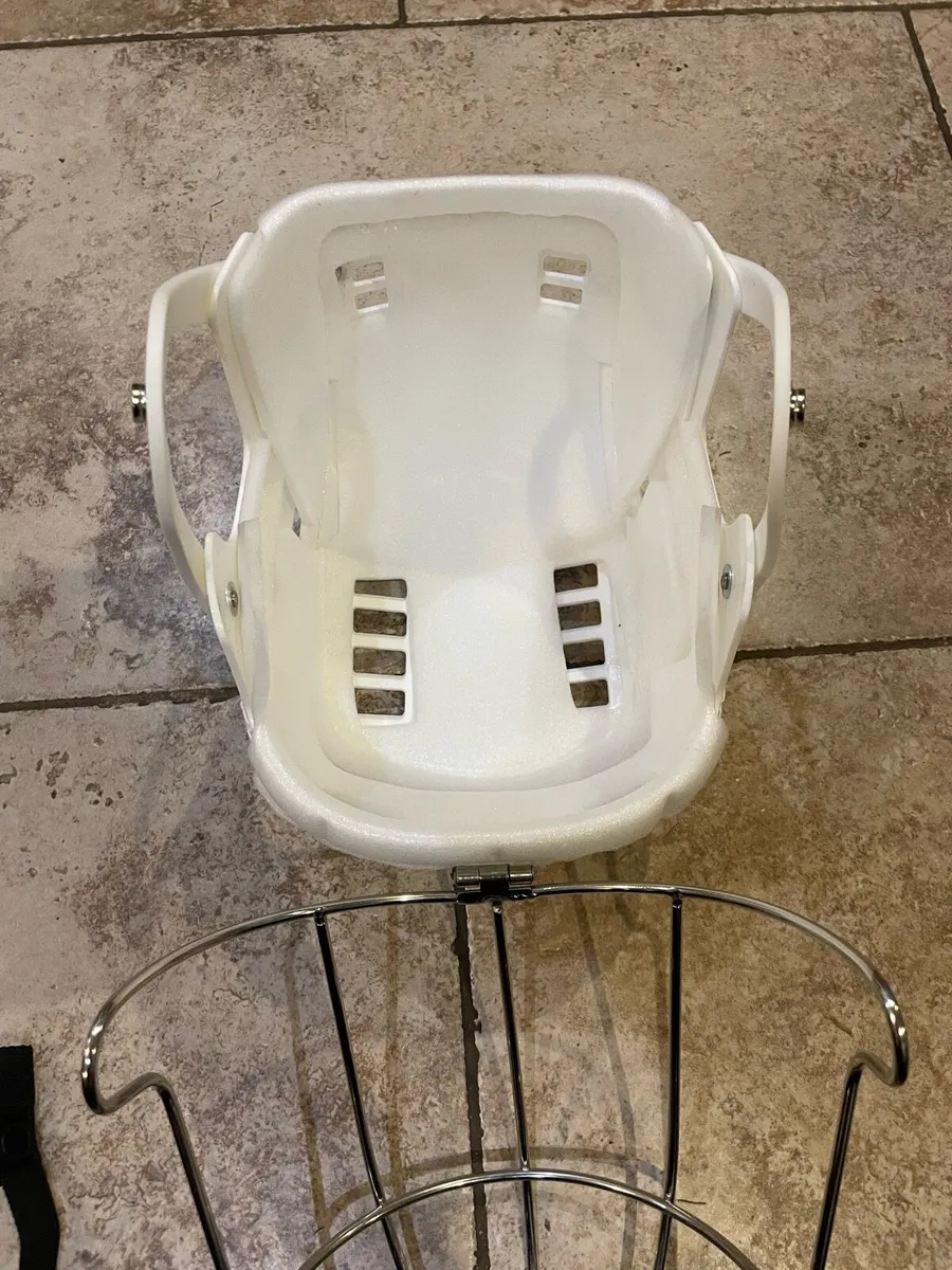 White Gola Helmet - Image 3