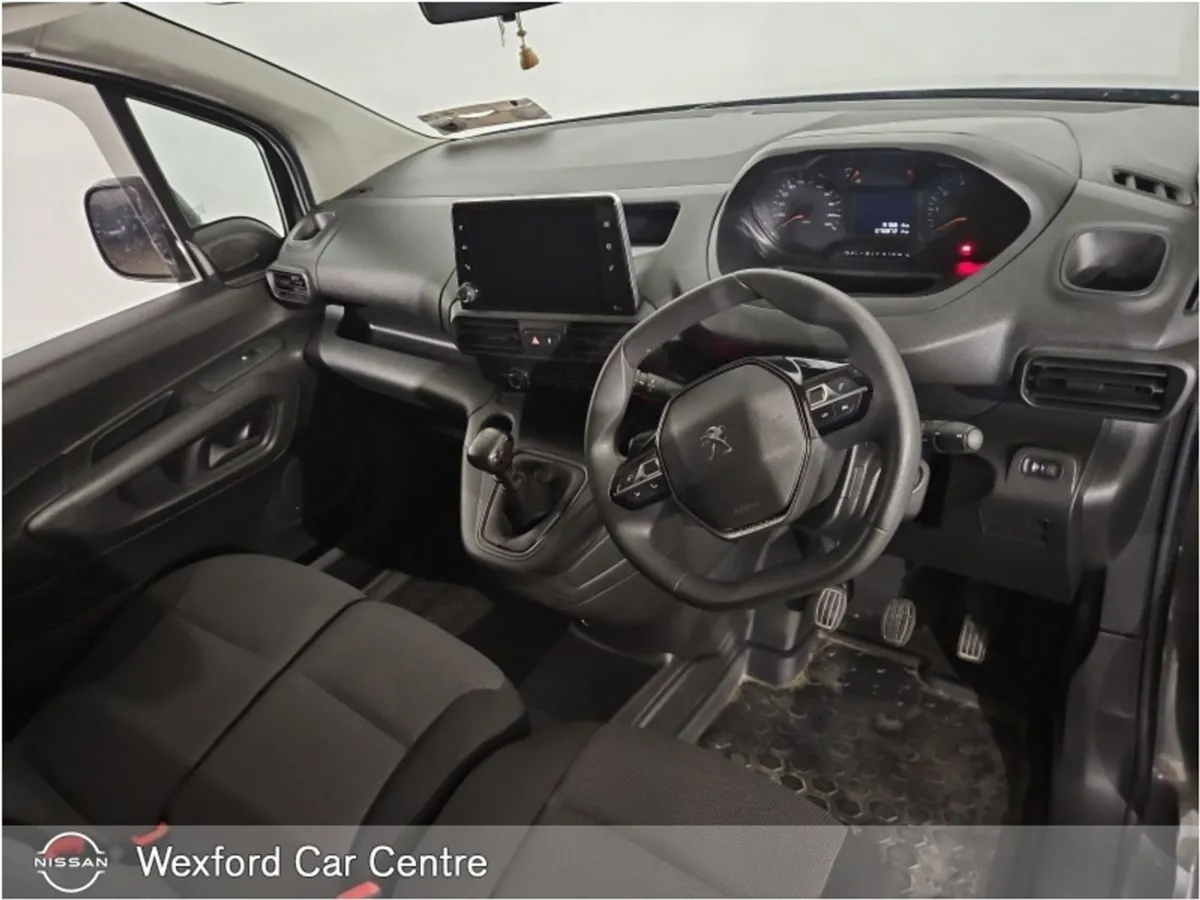 Peugeot Partner 1.5 HDI PRO Plus  14995( vat) - Image 3