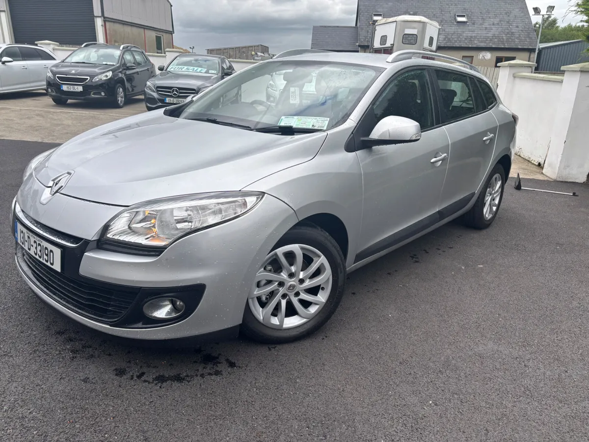 Renault Megane 2013 - Image 2