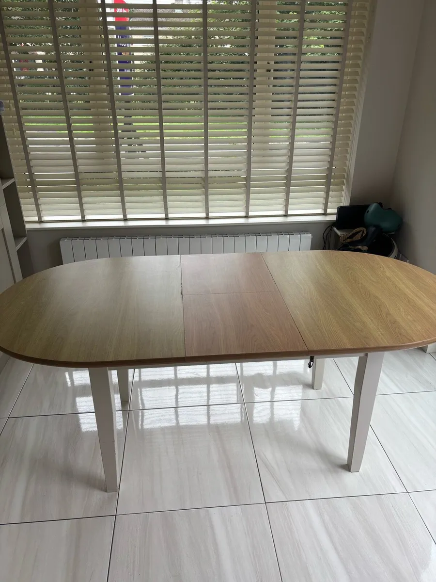 Kitchen table - Image 3