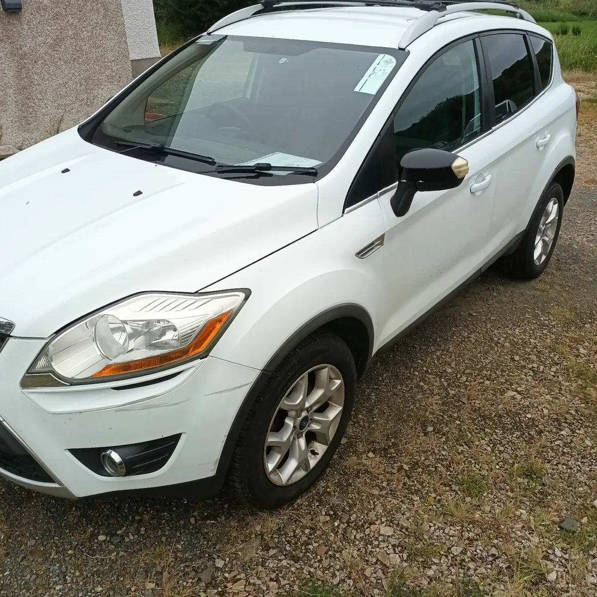Ford Kuga 2011 - Image 2