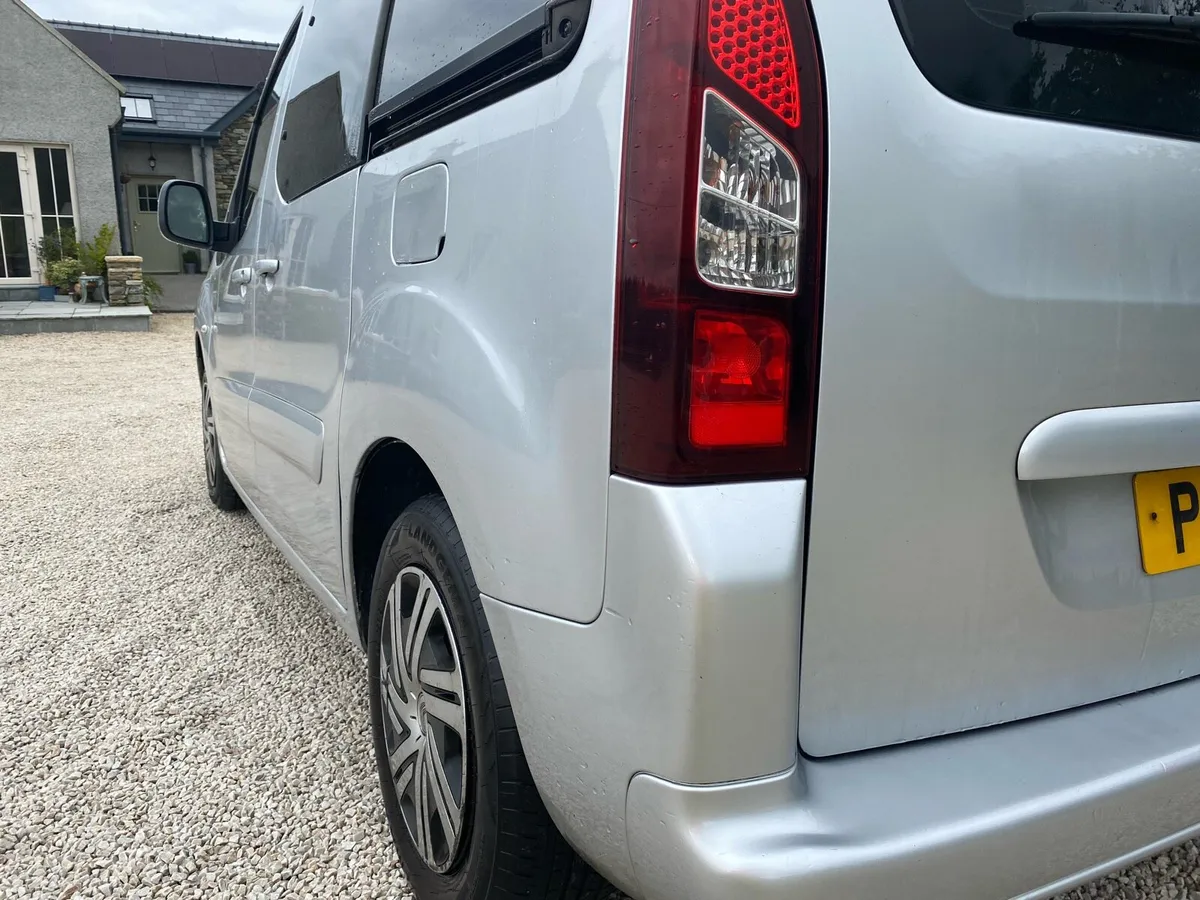 2013 Citroen BERLINGO MULTISPACE - Image 4