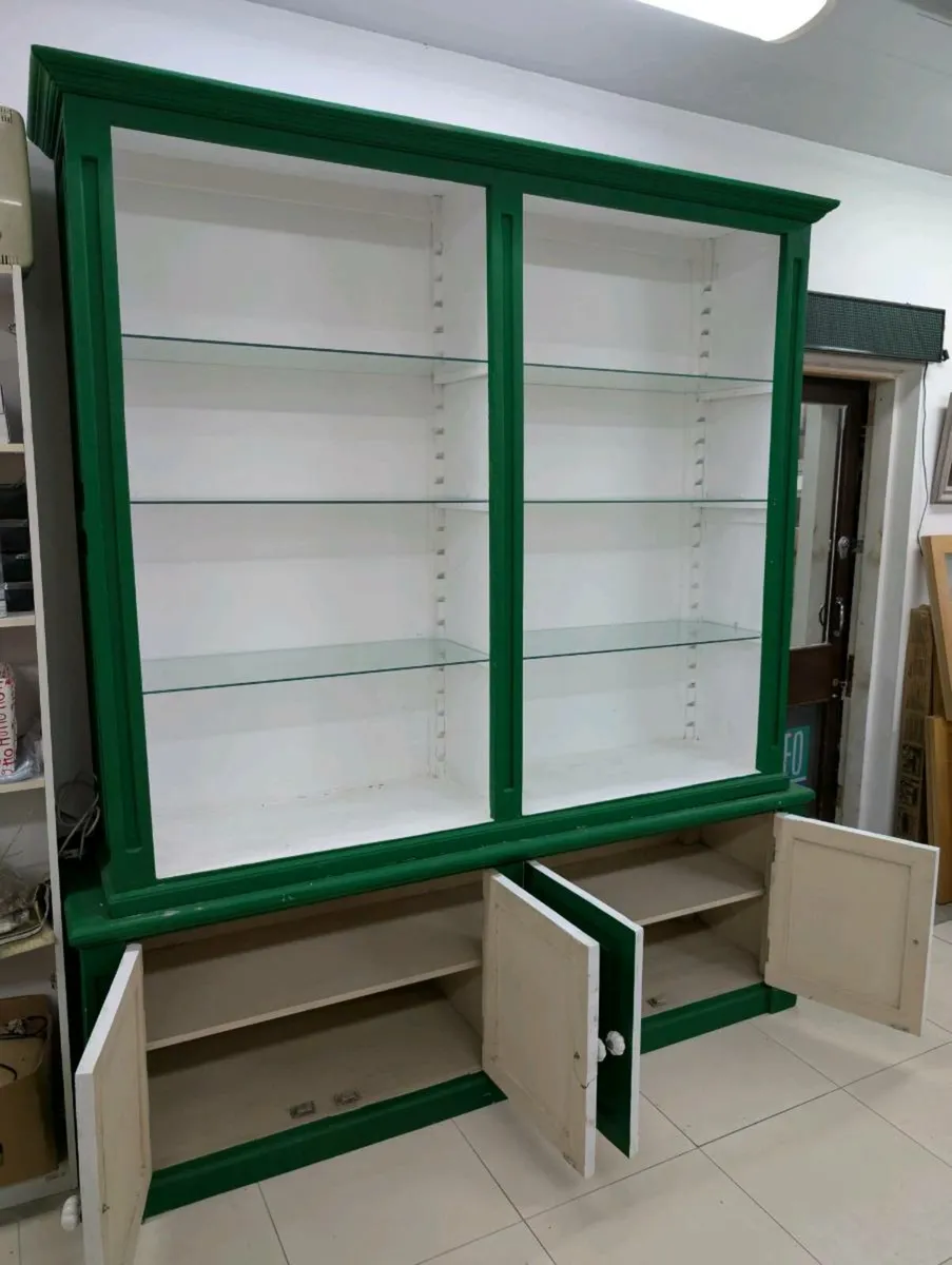 Large dresser unit - Image 4
