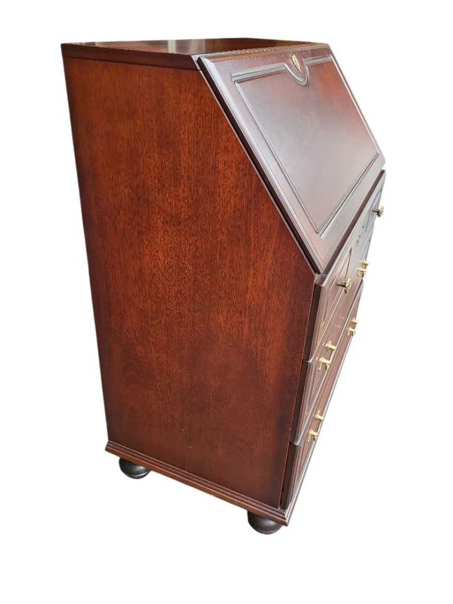 lovely Rossmore bureau - Image 2