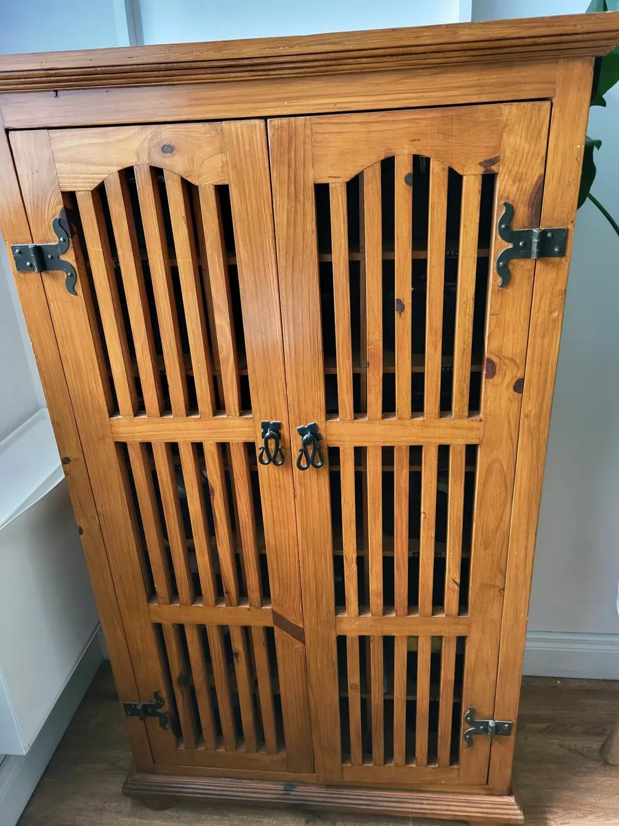 Solid wood cabinet - Image 1