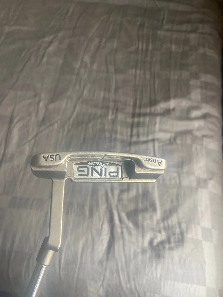 Golf club - Image 2