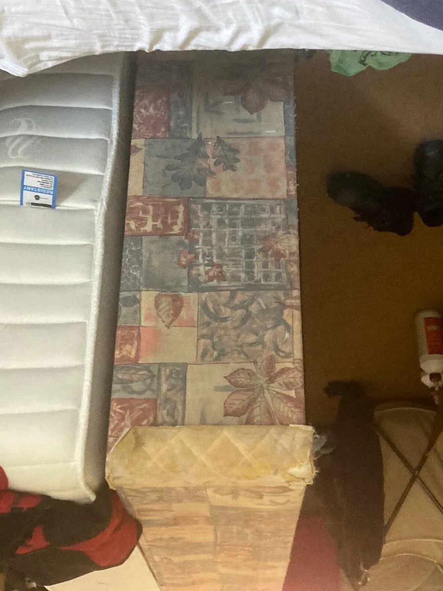 Bed - Image 1