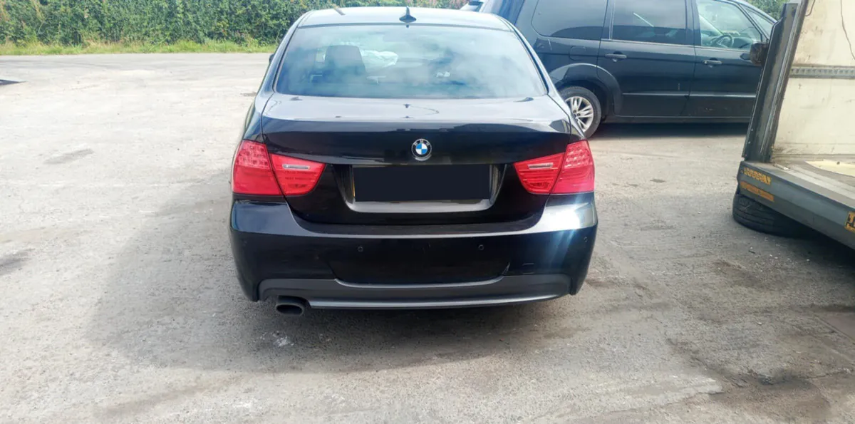 2011 BMW 3 SERIES E90 2.0 PETROL FOR BREAKING! - Image 2