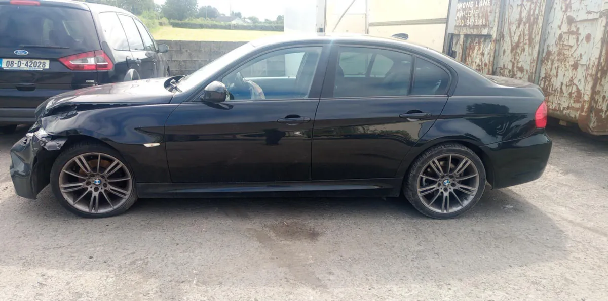 2011 BMW 3 SERIES E90 2.0 PETROL FOR BREAKING! - Image 3
