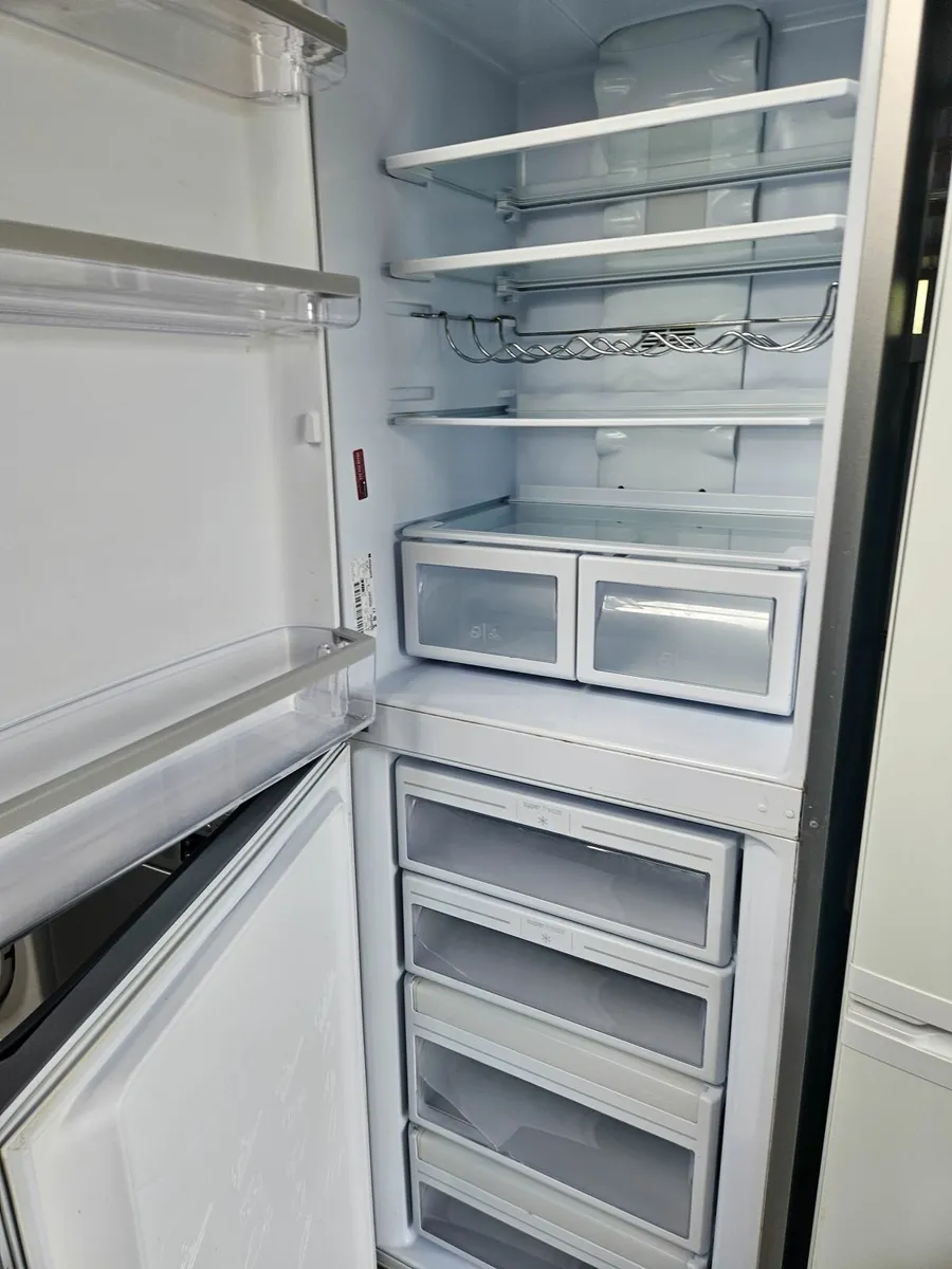 Hotpoint  Fridge/ Freezer - Image 2