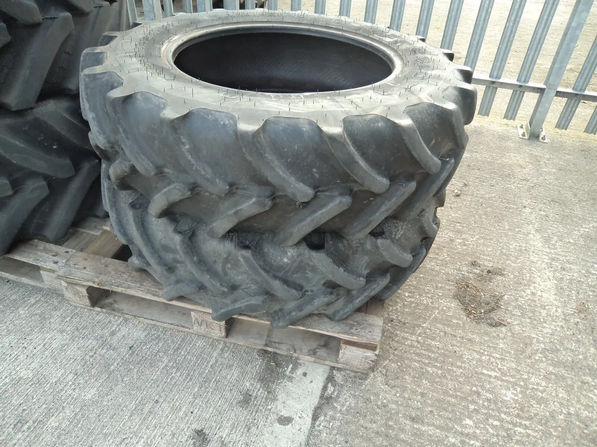2 Firestone Tyres - Image 1
