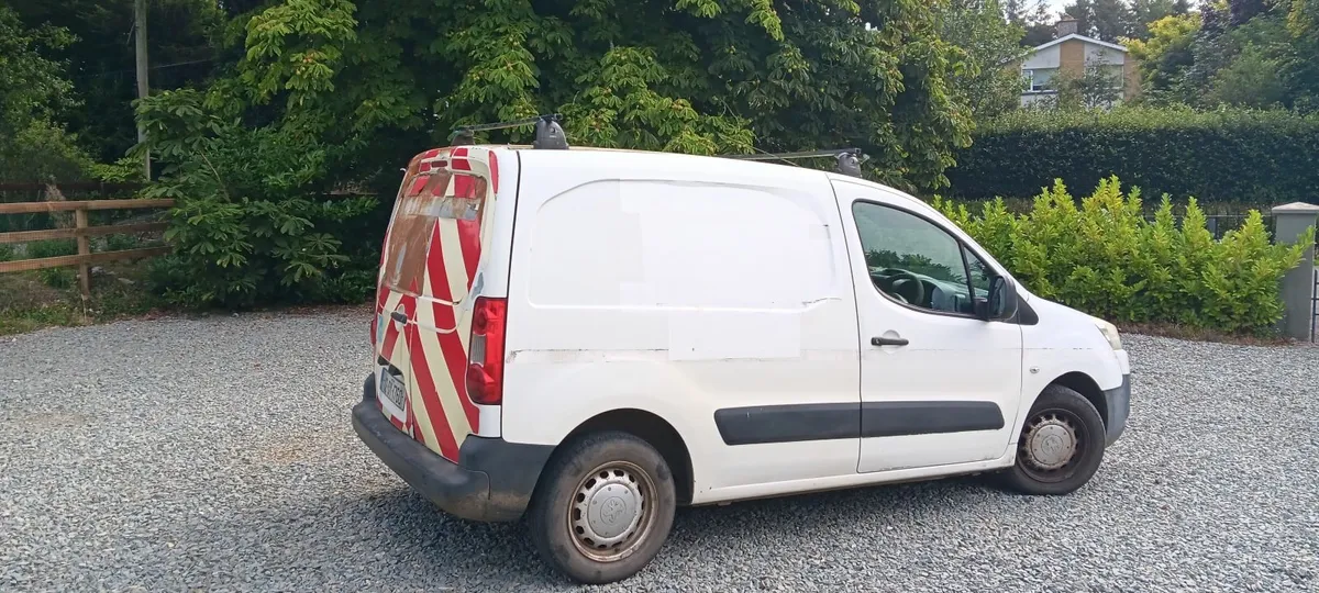 Peugeot Partner 2012 - Image 1