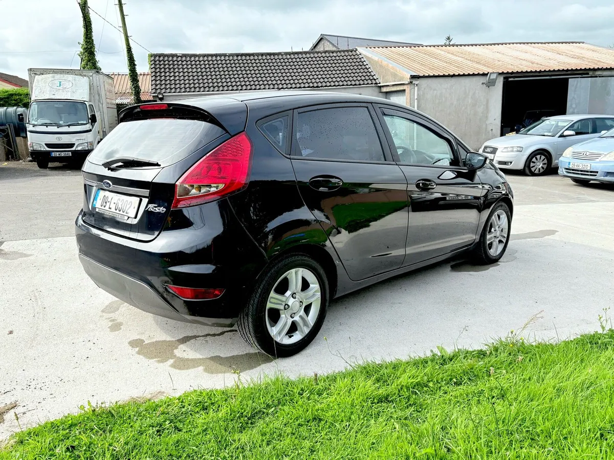 FORD FIESTA NCT 02/26 1.4 DIESEL LOW MILEAGE - Image 4