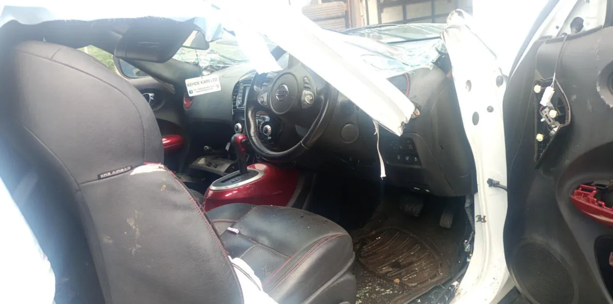 2015 NISSAN JUKE 1.6 PETROL AUTOMATIC FOR PARTS! - Image 3