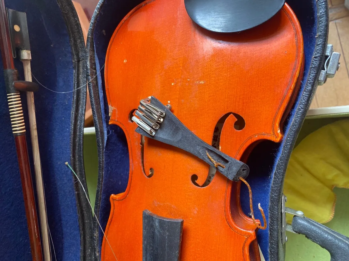 Violin - Image 3