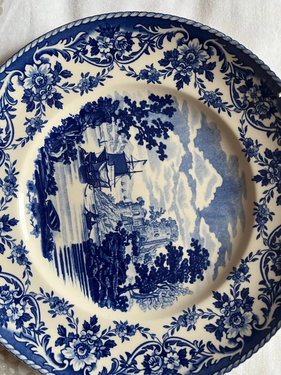 Wedgwood Plates - Image 2
