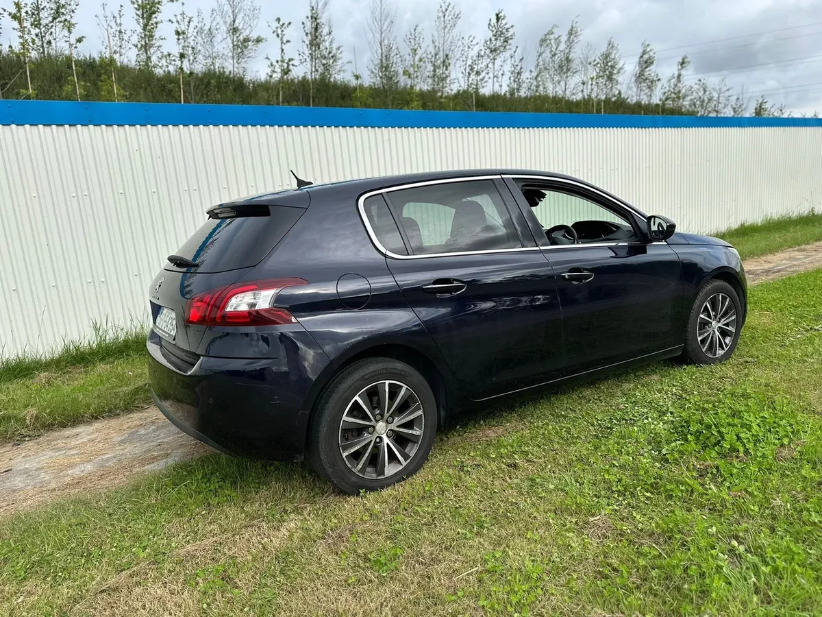 Peugeot 308 Automatic 2015 - Image 4