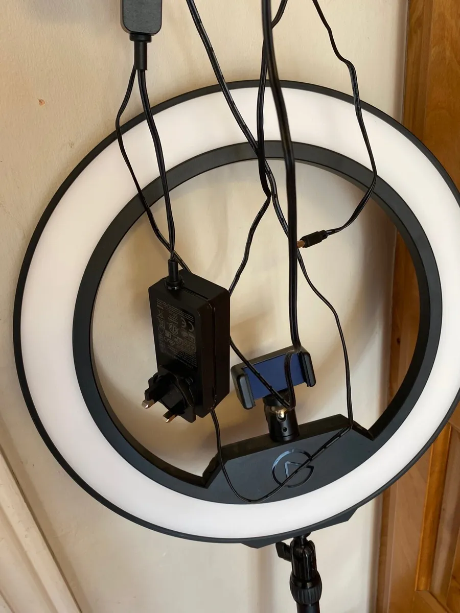 Social Media Ring light - 17inch - Image 3